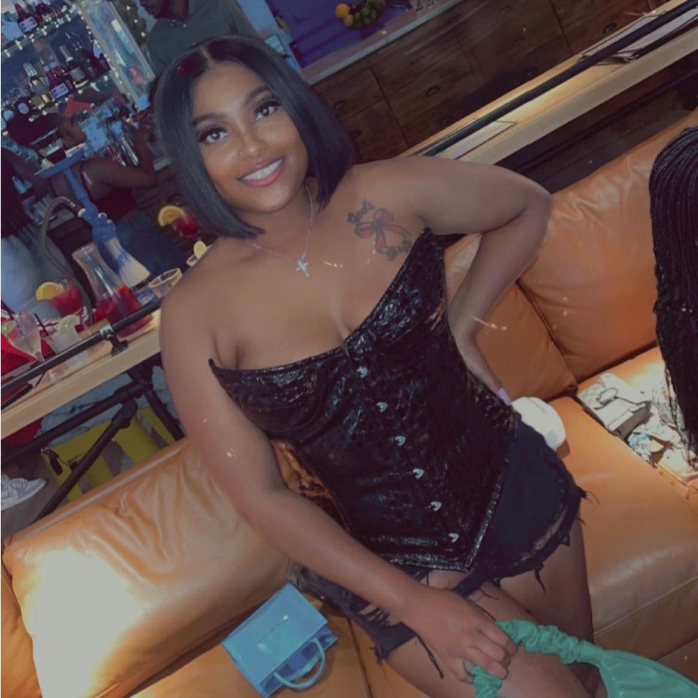 Welcome to the jungle corset x K. Samaria
